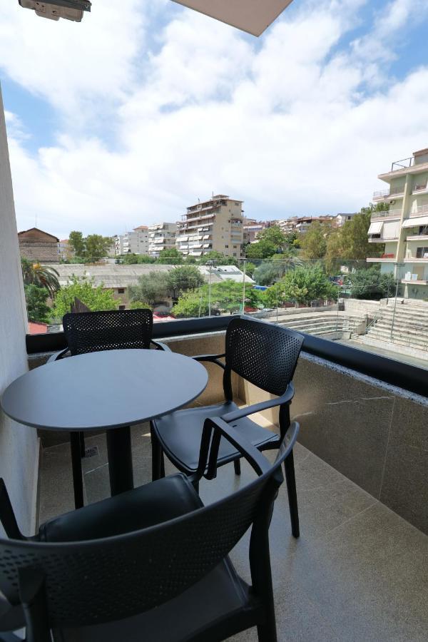 Adora'S View Hotel Саранда Экстерьер фото